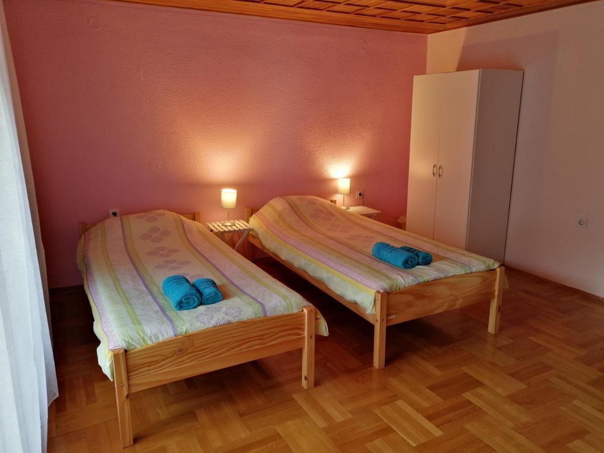 Guesthouse & Restaurant Brisar 1898 Grahovo ob Baci Kültér fotó