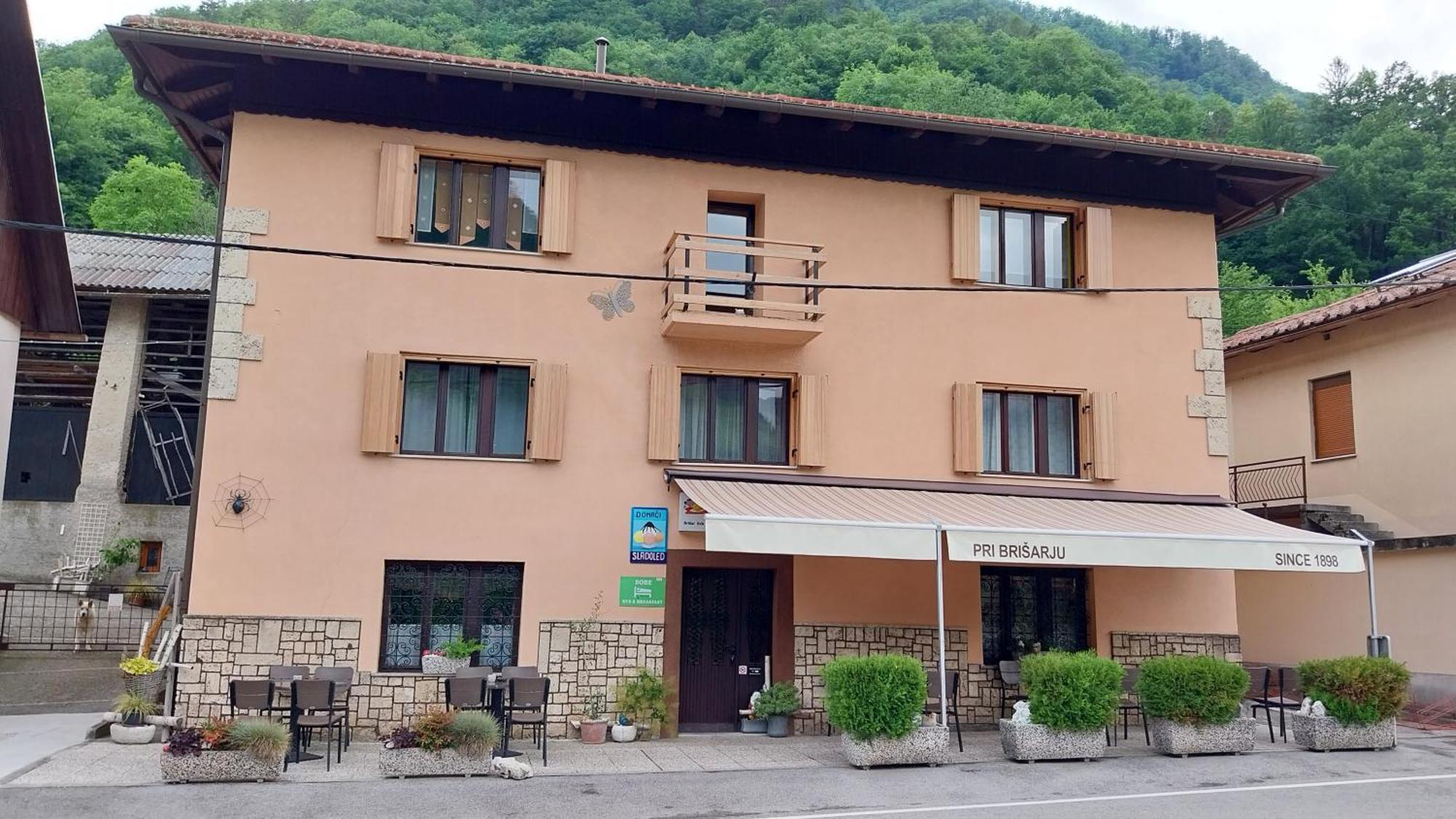 Guesthouse & Restaurant Brisar 1898 Grahovo ob Baci Kültér fotó