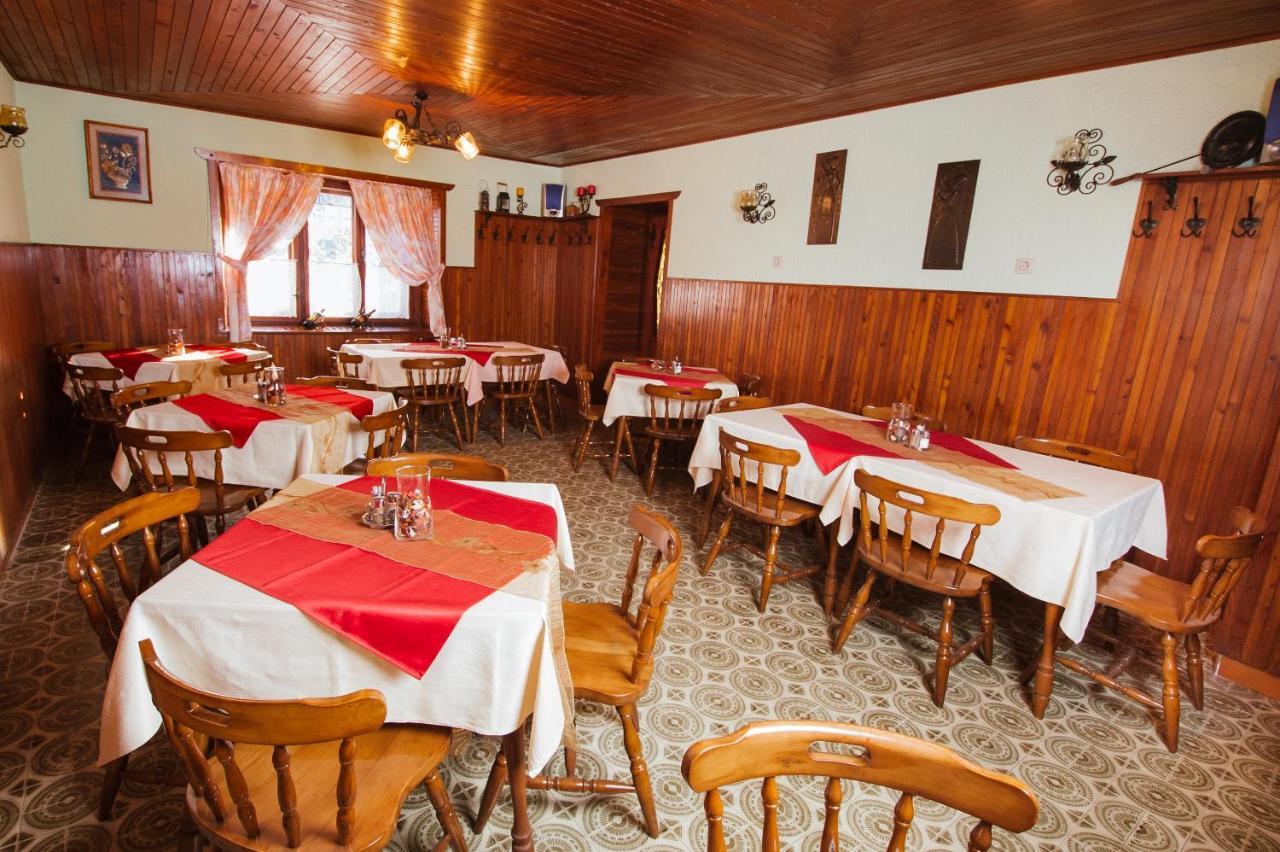 Guesthouse & Restaurant Brisar 1898 Grahovo ob Baci Kültér fotó